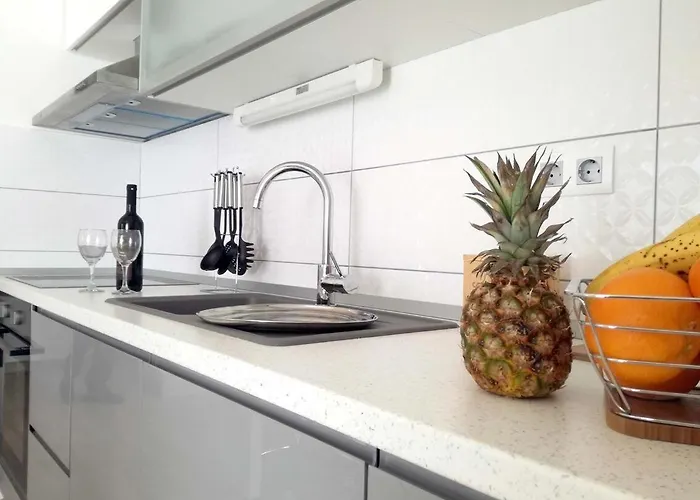 Dalmatino 3 Vis Apartment